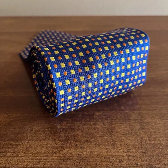 Handmade Paul Fredrick Wide Tie - Picture 1 of 5